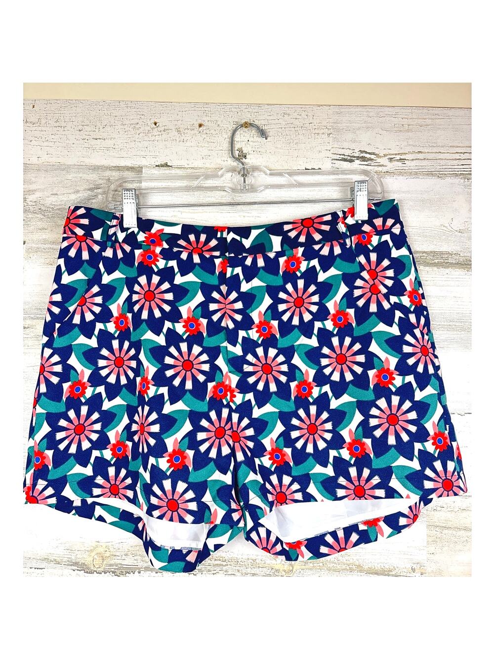 Molly Bracken Womens L Blue Pink Floral Lined Zip-Up Casual Dress Shorts NWT